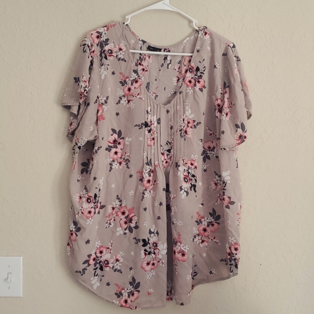 Torrid Beige Floral Blouse